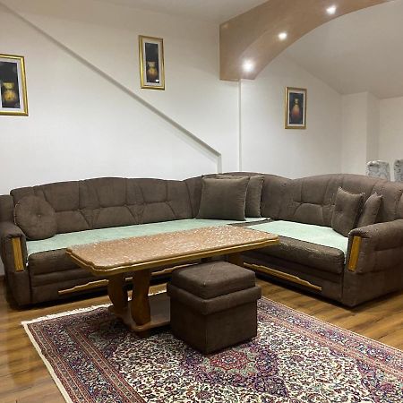 Apartment Poturmahala Травник Екстериор снимка